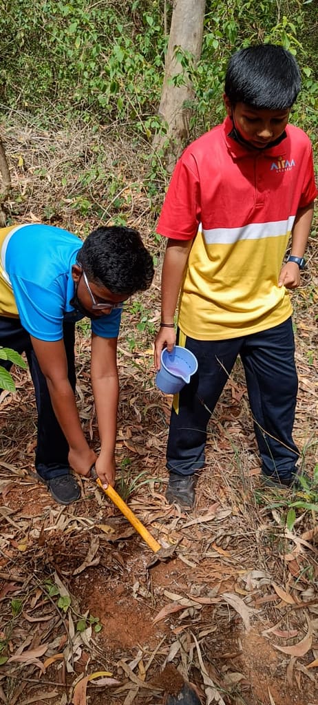 practicle life excersice- Best Montessori Schools in South Bangalore - Airaa Academy - the best cbse school in jayananagar in bangalore